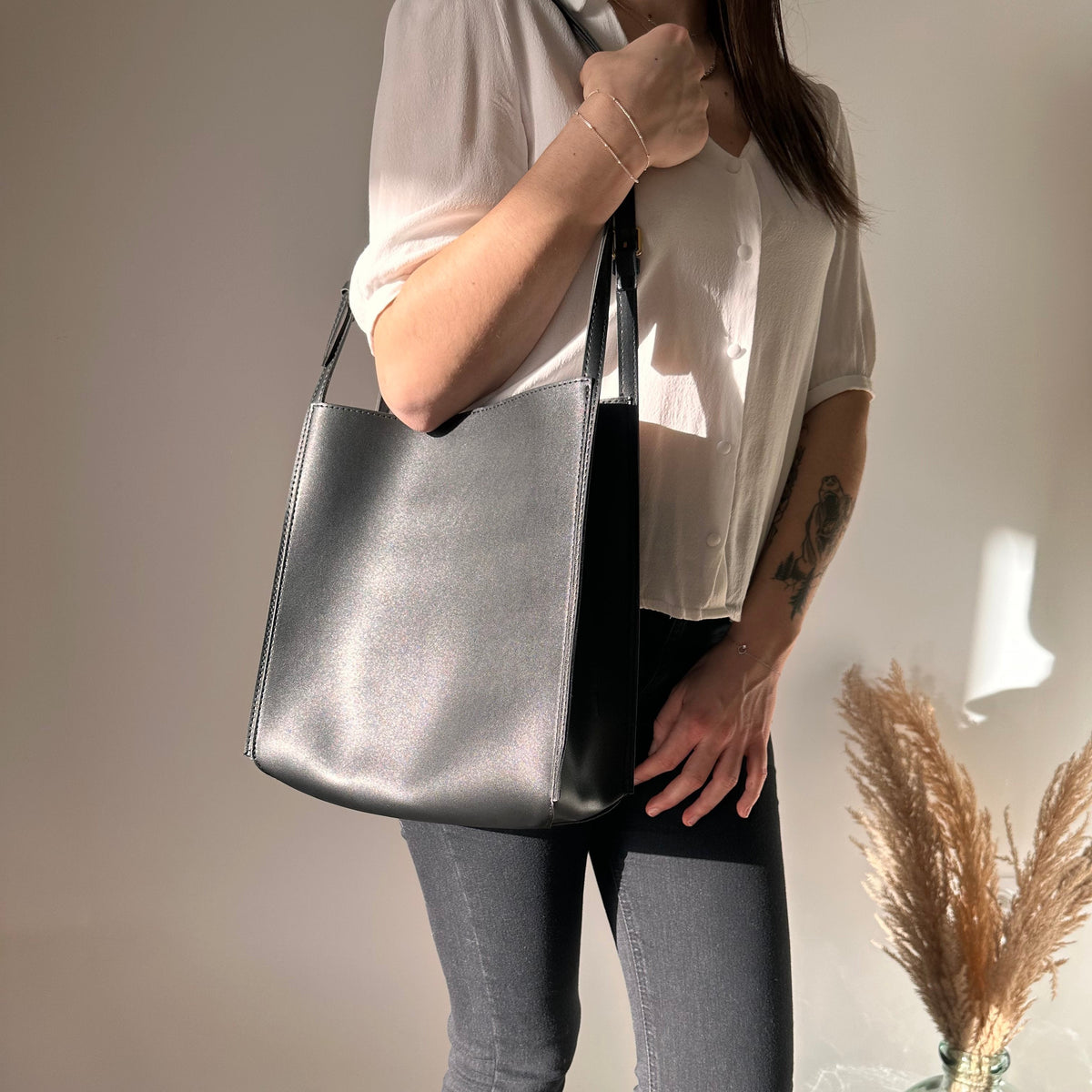 JUNE - Vegan Leather Tote Bag