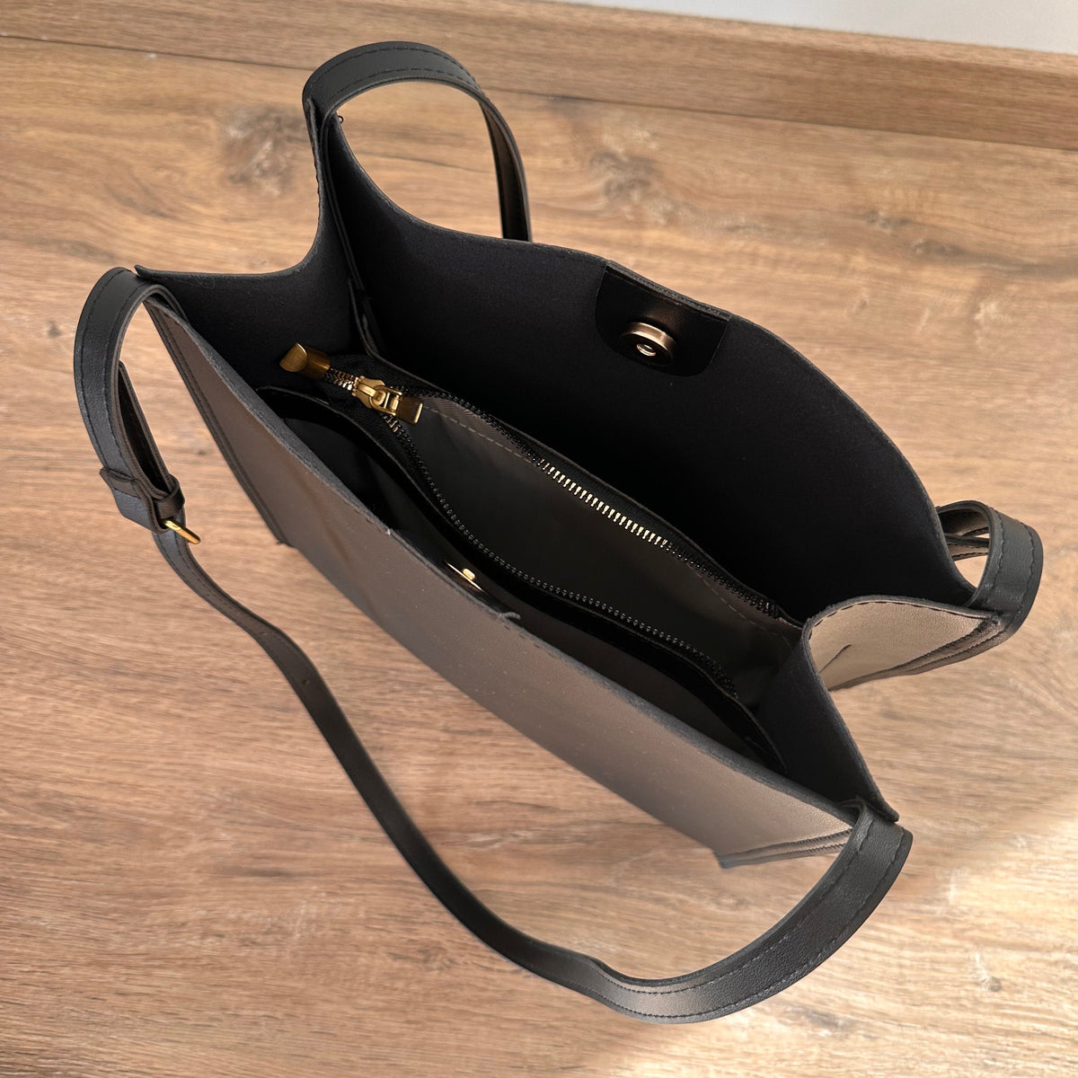 JUNE - Vegan Leather Tote Bag
