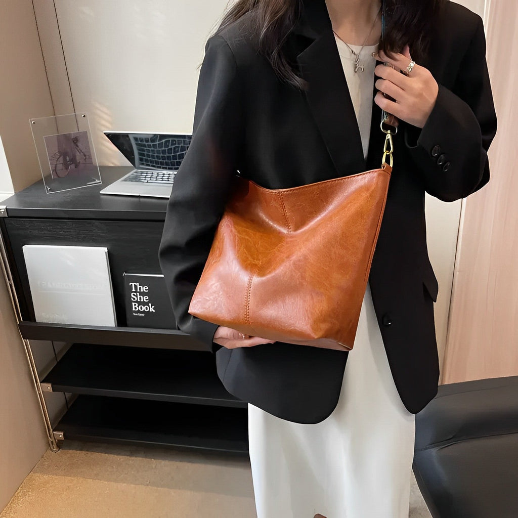 SARA - Vegan Leather Crossbody Bag