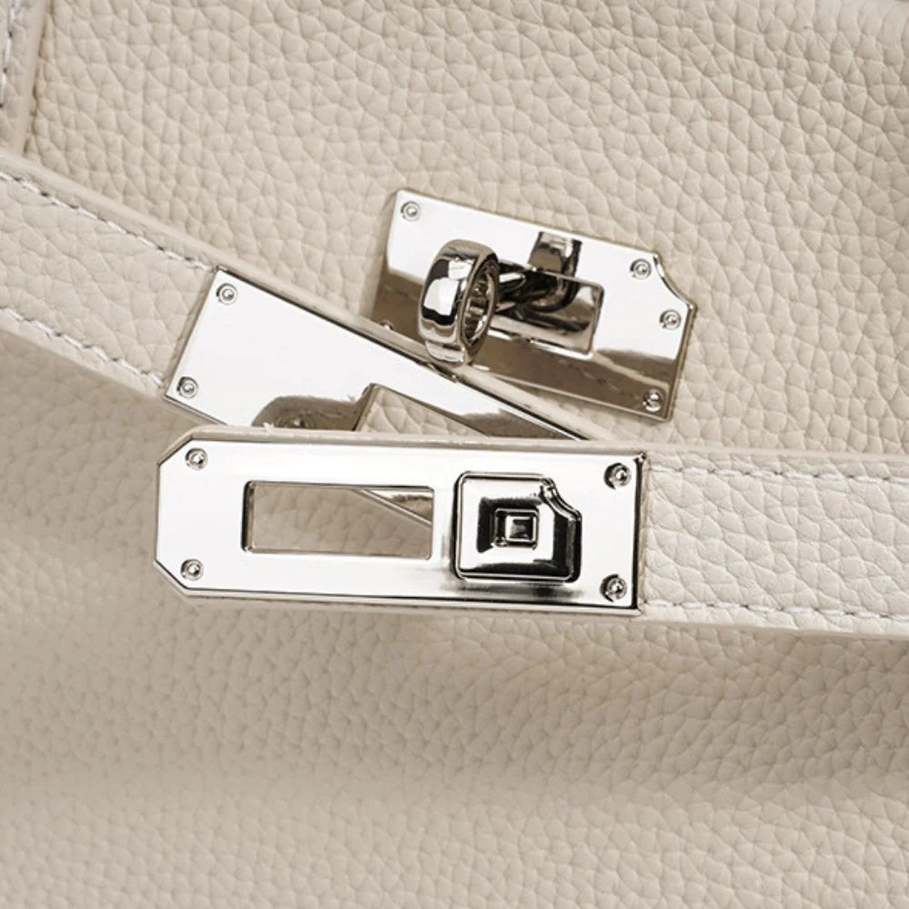 ADELE - Grained Leather Handbag