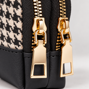 LAURA - Black - Hardware detail