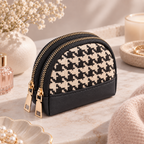 LAURA - Black - Styled product view